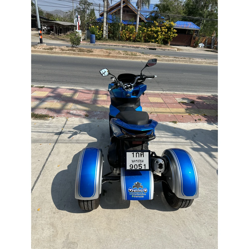 Blue Honda PCX trike conversion